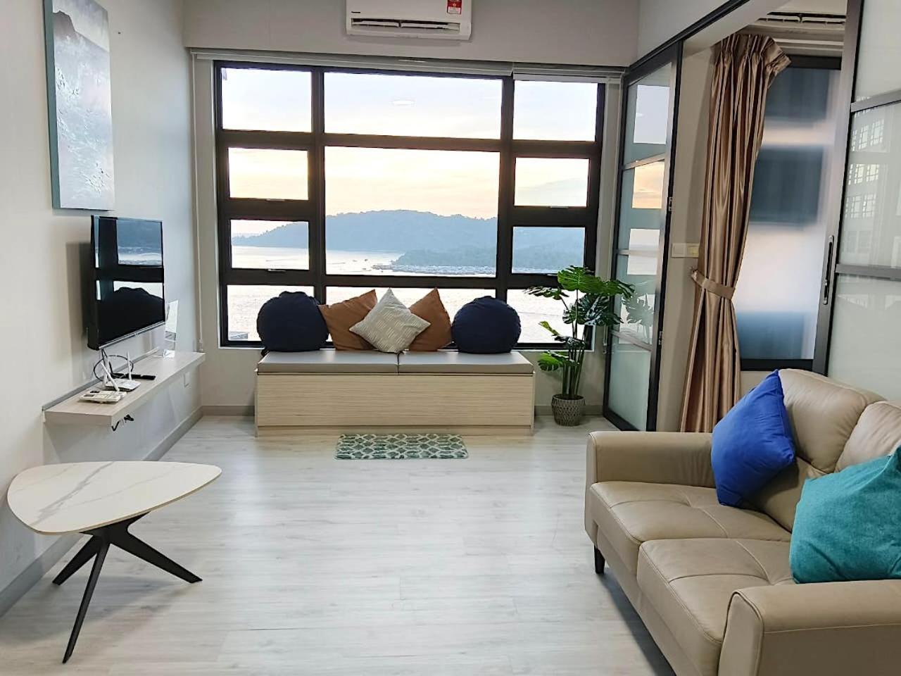Sabahsuite@Jesselton Quay Kota Kinabalu Exterior foto